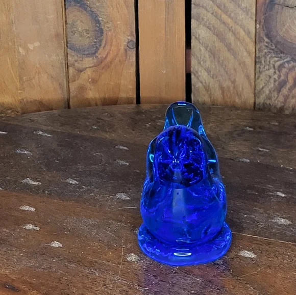Blue Glass Bird Figurine - Picture 7 of 16